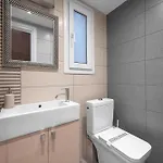 Sea Aura Luxury View, Nilie Hospitality Mgmt *
